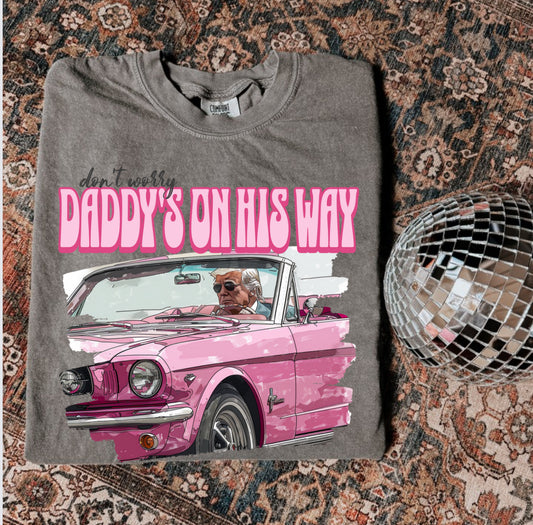 Daddy’s Coming Tee