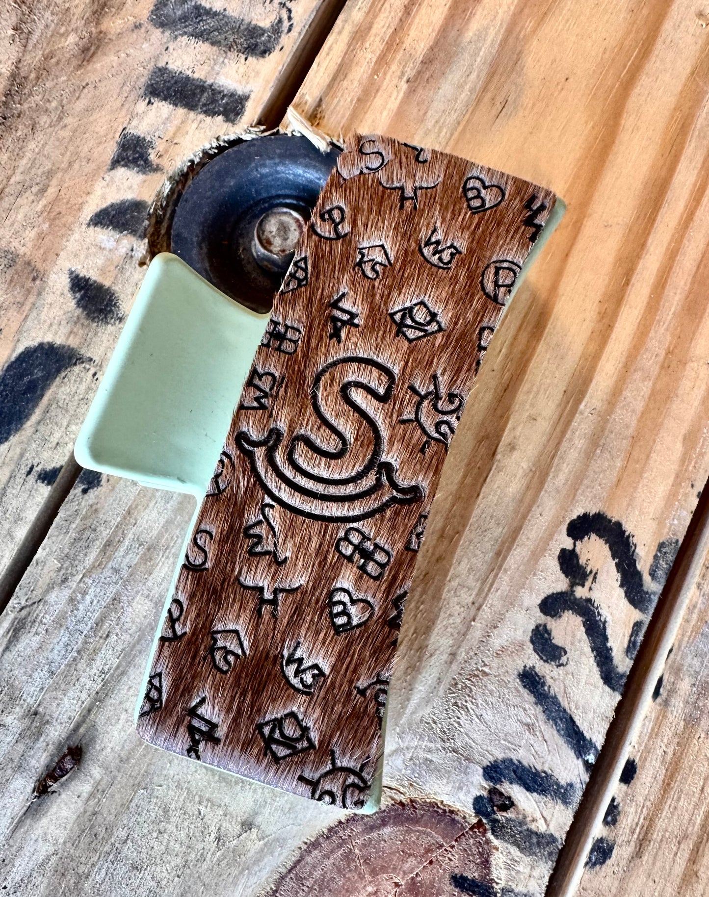 Custom Brand Cowhide Claw Clips