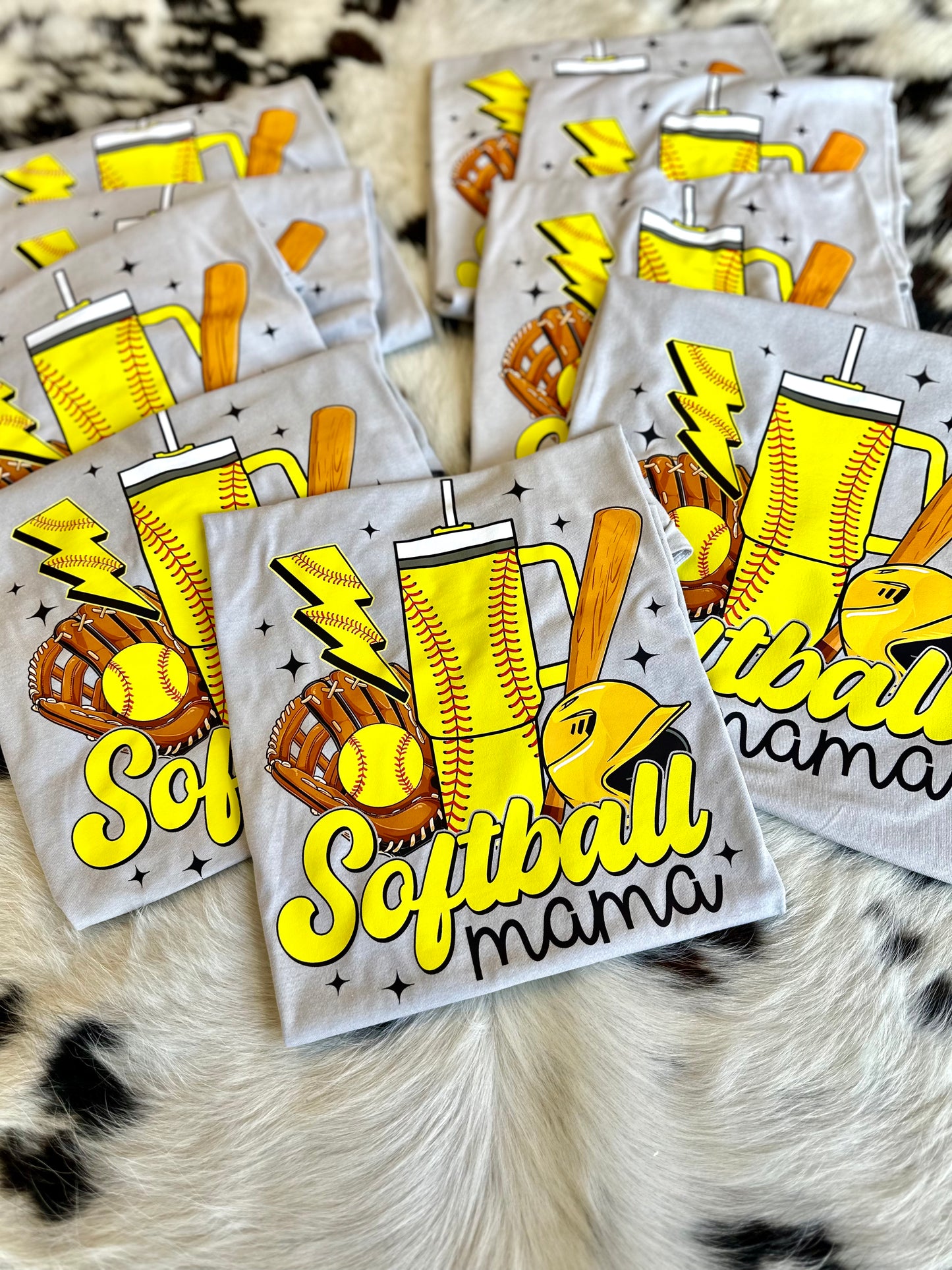 Retro Softball Mama - Tee